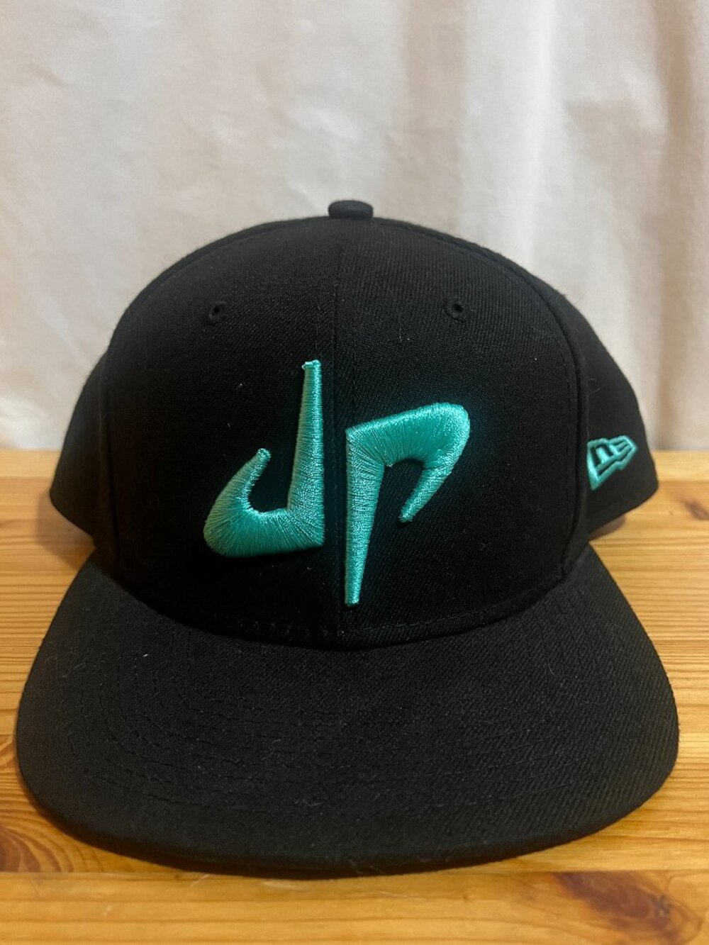 DP Dude Perfect New Era 9Fifty Snapback Black Hat OSFM Used Good Condition $20